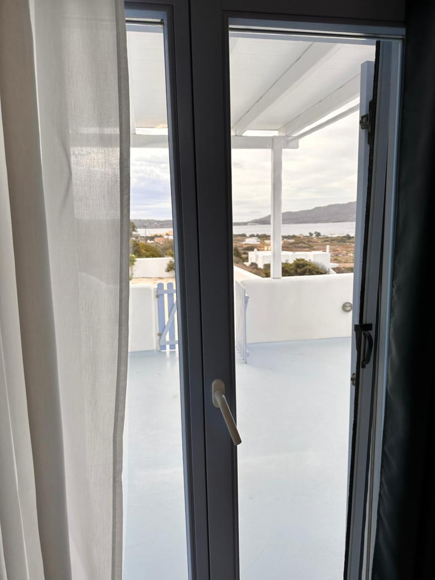 Blu Suites And Studios Adamantas (Milos) Exterior foto