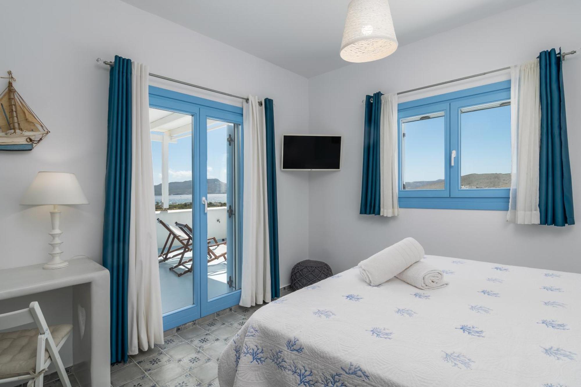 Blu Suites And Studios Adamantas (Milos) Exterior foto