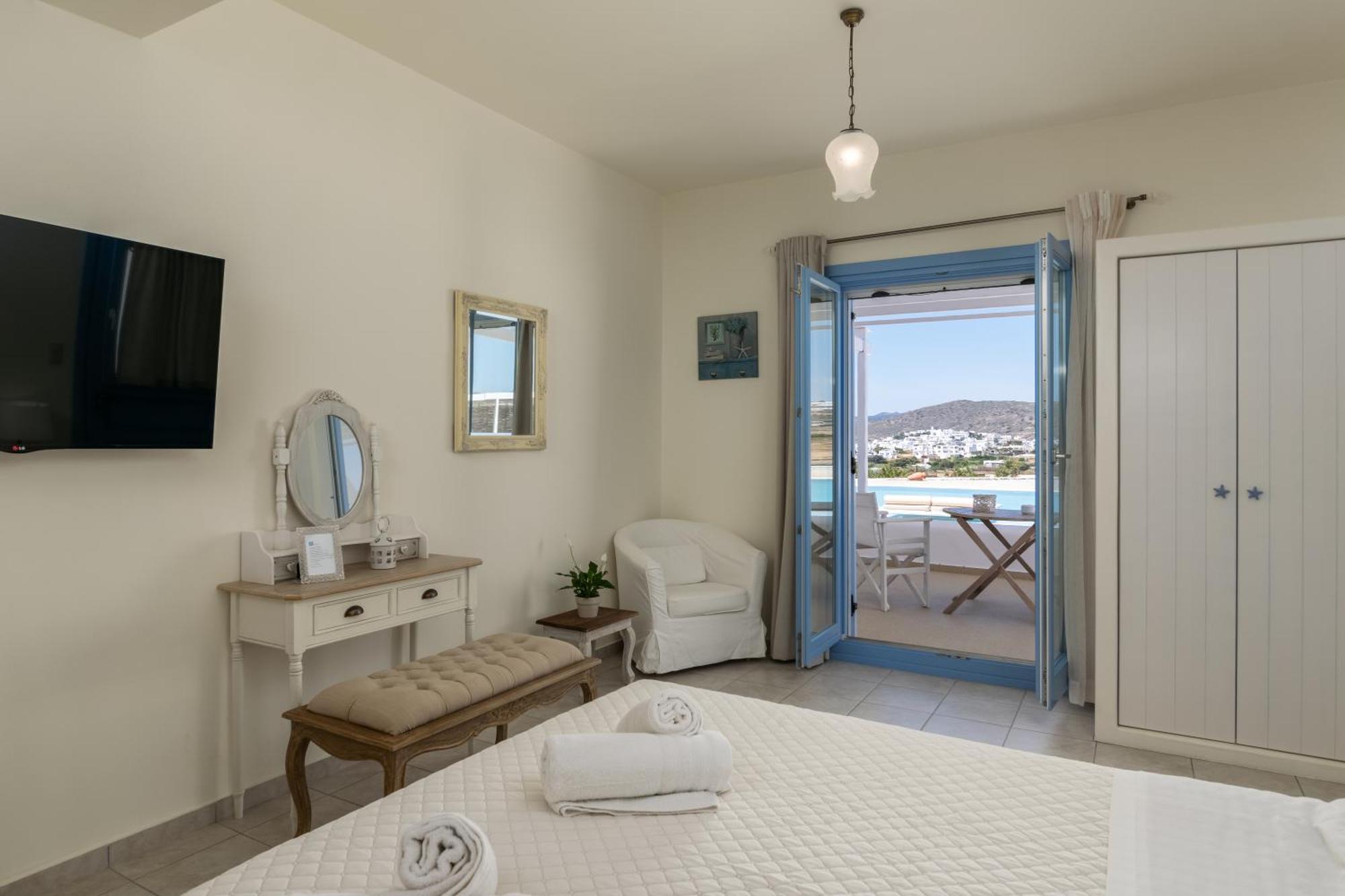 Blu Suites And Studios Adamantas (Milos) Exterior foto