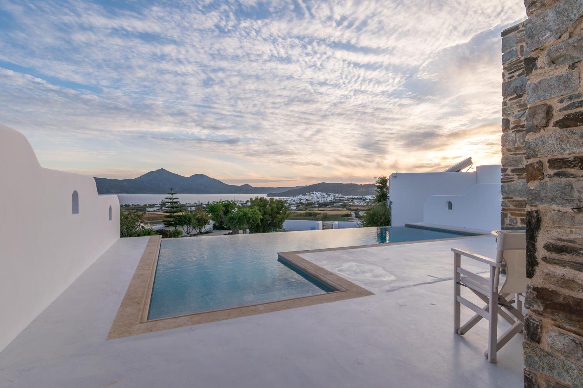Blu Suites And Studios Adamantas (Milos) Exterior foto